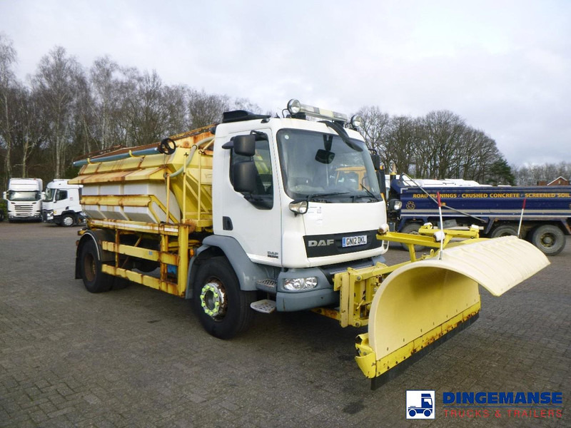 DAF LF 55.220 4X2 RHD salt spreader / gritter - 제설차량 : 사진 2 DAF LF 55.220 4X2 RHD salt spreader / gritter - 제설차량 : 사진 2