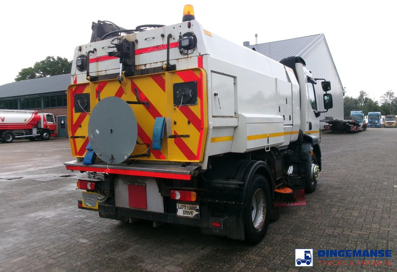 DAF LF 55.220 4x2 Scarab sweeper - 거리 청소 차량 : 사진 4 DAF LF 55.220 4x2 Scarab sweeper - 거리 청소 차량 : 사진 4
