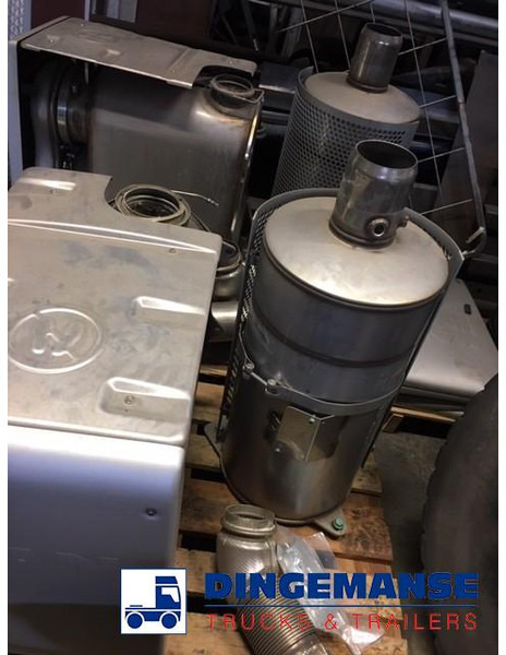 MAN TGS 41.420 Euro 6 exhaust sets / NEW/UNUSED - 예비 부속 : 사진 1 MAN TGS 41.420 Euro 6 exhaust sets / NEW/UNUSED - 예비 부속 : 사진 1