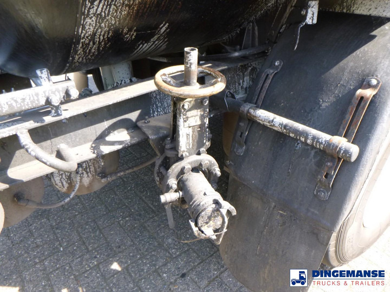 유조 세미 트레일러 Magyar Bitumen tank inox L1.5BN 32 m3 / 1 comp + ADR : 사진 9 유조 세미 트레일러 Magyar Bitumen tank inox L1.5BN 32 m3 / 1 comp + ADR : 사진 9