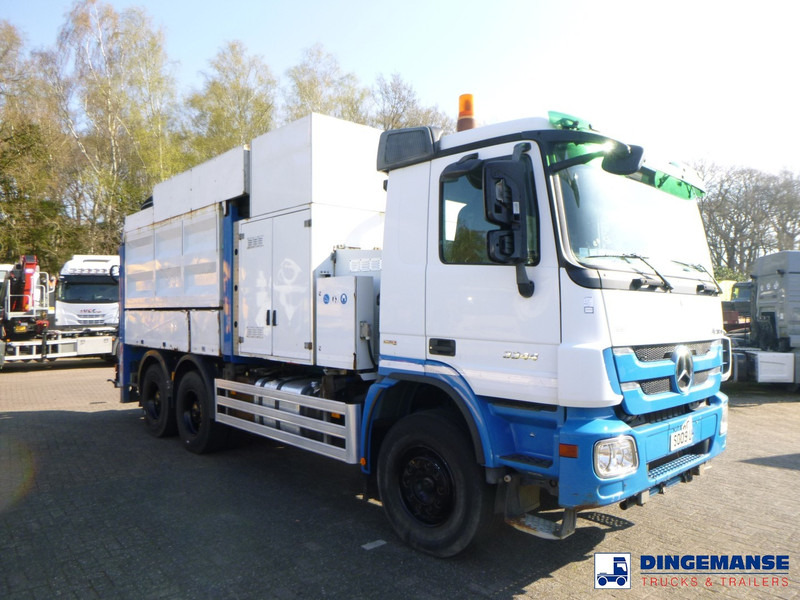 Mercedes-Benz Actros 3344 6x4 Saugbagger / vacuum excavator - 진공 흡입 트럭 : 사진 2 Mercedes-Benz Actros 3344 6x4 Saugbagger / vacuum excavator - 진공 흡입 트럭 : 사진 2