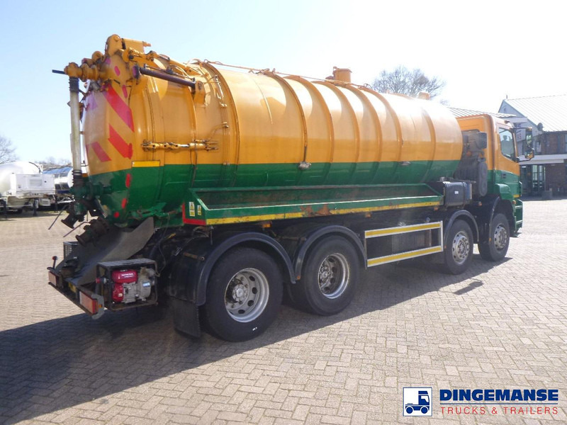 Mercedes-Benz Axor 3236 8x4 RHD vacuum tank - 진공 흡입 트럭 : 사진 4 Mercedes-Benz Axor 3236 8x4 RHD vacuum tank - 진공 흡입 트럭 : 사진 4