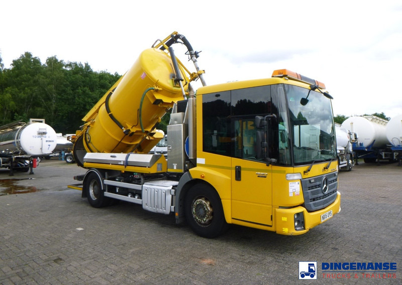 Mercedes-Benz Econic 1830 4x2 Euro 6 RHD Fuller vacuum tank 8.1 m3 - 진공 흡입 트럭 : 사진 2 Mercedes-Benz Econic 1830 4x2 Euro 6 RHD Fuller vacuum tank 8.1 m3 - 진공 흡입 트럭 : 사진 2