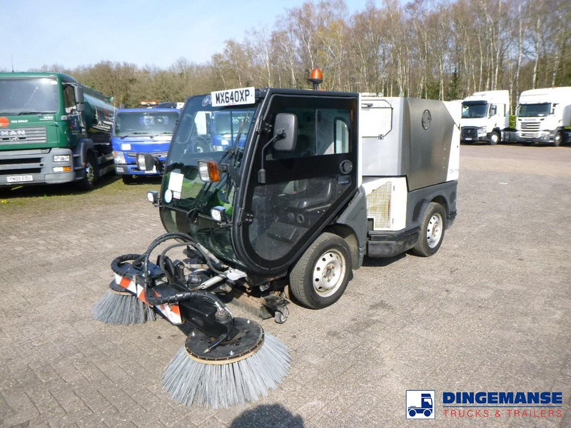 Nilfisk City Ranger CR3500 sweeper - 거리 청소 차량 : 사진 1 Nilfisk City Ranger CR3500 sweeper - 거리 청소 차량 : 사진 1