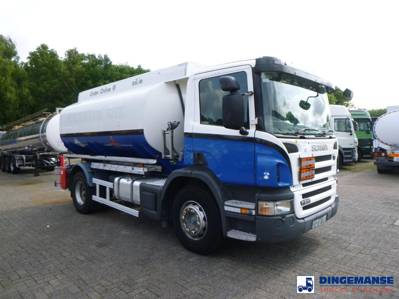 Scania P 230 DB 4x2 RHD fuel tank 12.4 m3 / 4 comp - 유조트럭 : 사진 2 Scania P 230 DB 4x2 RHD fuel tank 12.4 m3 / 4 comp - 유조트럭 : 사진 2