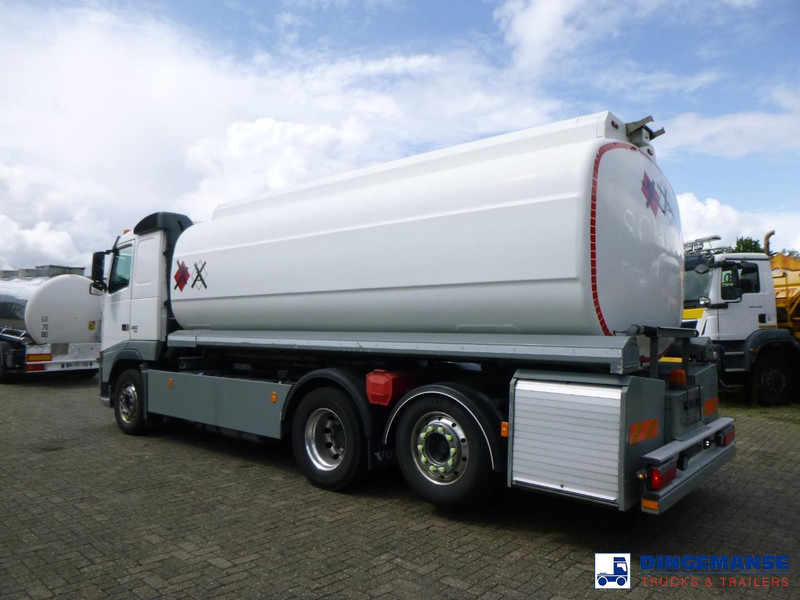 Volvo FH 460 6x2 fuel tank 23.6 m3 / 4 comp - 유조트럭 : 사진 4 Volvo FH 460 6x2 fuel tank 23.6 m3 / 4 comp - 유조트럭 : 사진 4