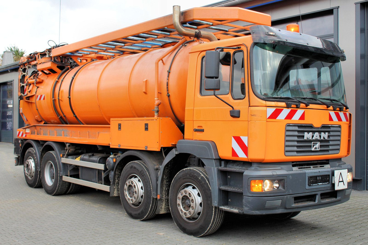 MAN FE 32.410 A 8x2 Assmann 17m³ Saug u.Druck INOX - 진공 흡입 트럭 : 사진 2 MAN FE 32.410 A 8x2 Assmann 17m³ Saug u.Druck INOX - 진공 흡입 트럭 : 사진 2