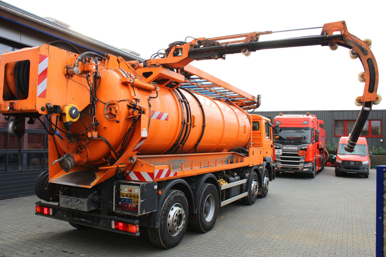 MAN FE 32.410 A 8x2 Assmann 17m³ Saug u.Druck INOX - 진공 흡입 트럭 : 사진 5 MAN FE 32.410 A 8x2 Assmann 17m³ Saug u.Druck INOX - 진공 흡입 트럭 : 사진 5