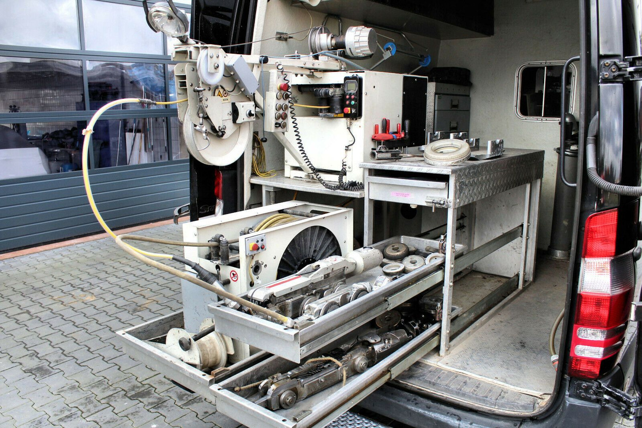 Mercedes-Benz 515 CDI 4x2 IBAK TV-Satelliten Kamera Rohr-Kanal - 진공 흡입 트럭 : 사진 3 Mercedes-Benz 515 CDI 4x2 IBAK TV-Satelliten Kamera Rohr-Kanal - 진공 흡입 트럭 : 사진 3