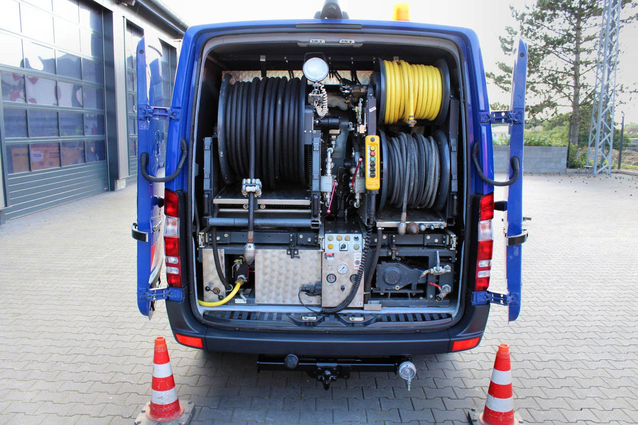 Mercedes-Benz Sprinter 516 CDI +Leistikow 1,4m³ HD-Spüler 2xHD - 진공 흡입 트럭 : 사진 1 Mercedes-Benz Sprinter 516 CDI +Leistikow 1,4m³ HD-Spüler 2xHD - 진공 흡입 트럭 : 사진 1