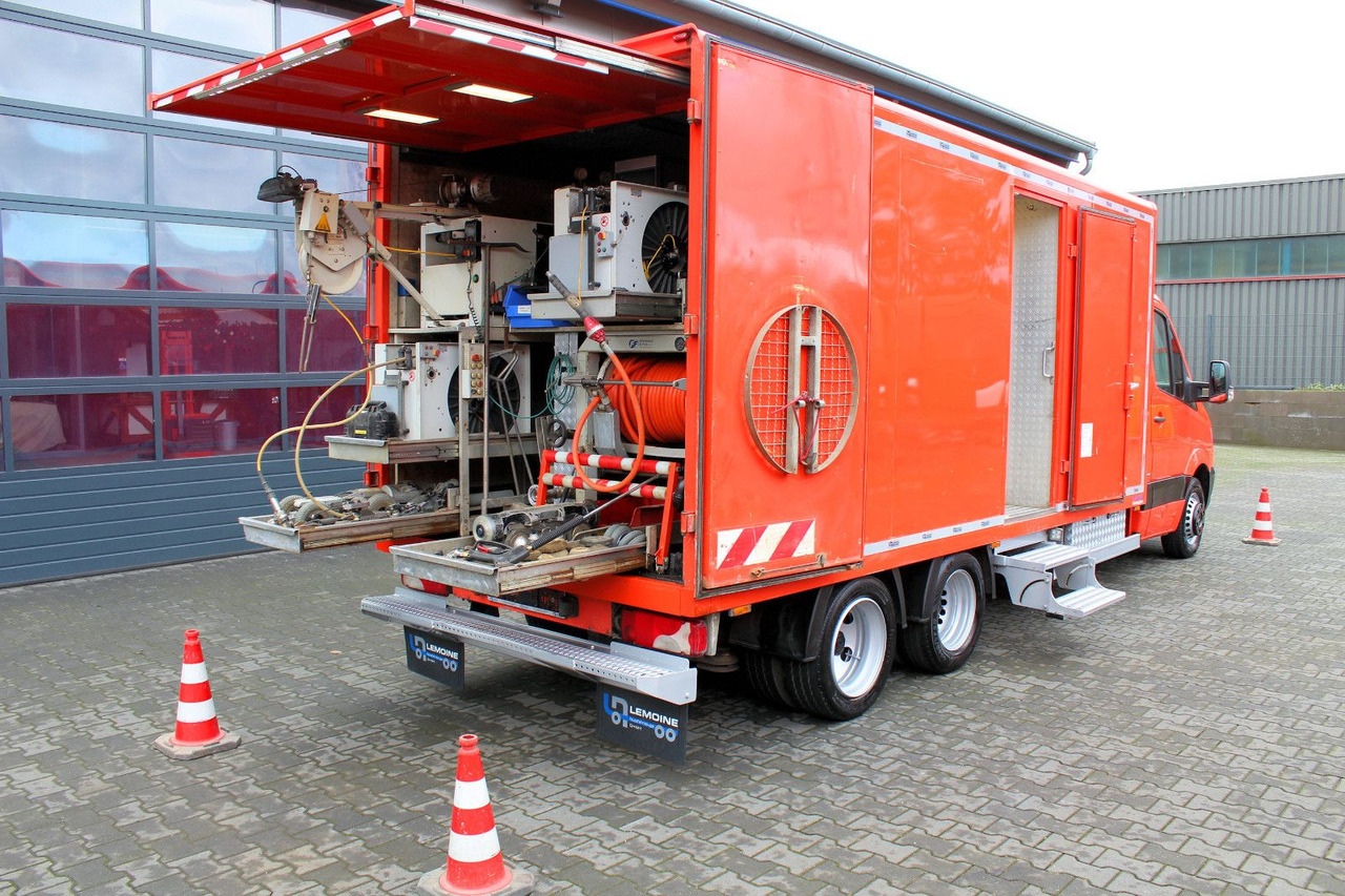 Mercedes-Benz Sprinter 719 V6 CDI 2m³HD-Spül+IBAK TV-Kanal 3D - 진공 흡입 트럭 : 사진 1 Mercedes-Benz Sprinter 719 V6 CDI 2m³HD-Spül+IBAK TV-Kanal 3D - 진공 흡입 트럭 : 사진 1