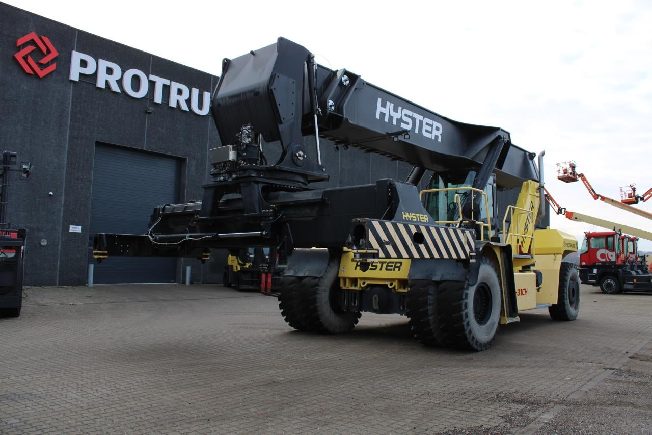 Hyster RS45-31CH - 리치 스태커 : 사진 2 Hyster RS45-31CH - 리치 스태커 : 사진 2
