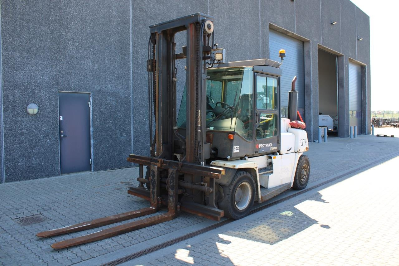 Kalmar DCE80-6 - 디젤 지게차 : 사진 2 Kalmar DCE80-6 - 디젤 지게차 : 사진 2
