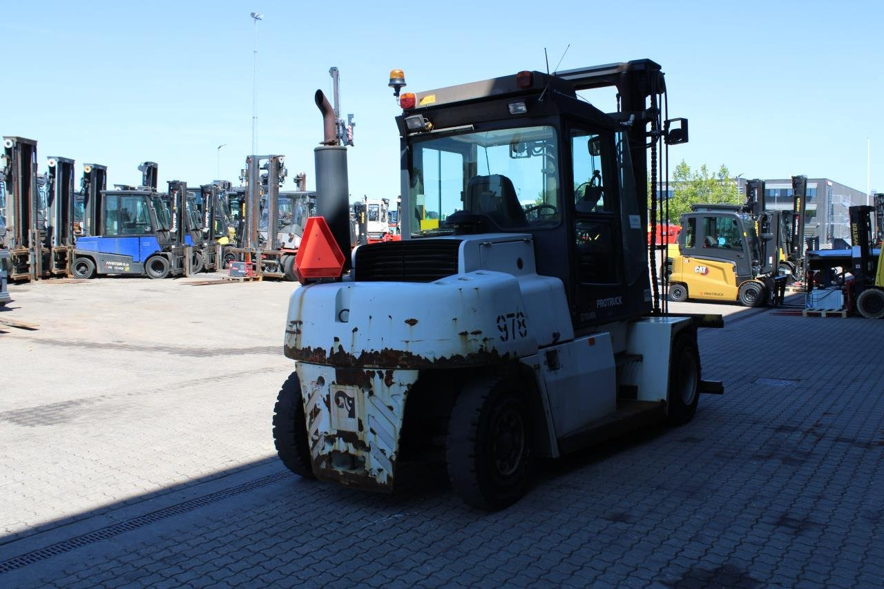 Kalmar DCE80-6 - 디젤 지게차 : 사진 3 Kalmar DCE80-6 - 디젤 지게차 : 사진 3