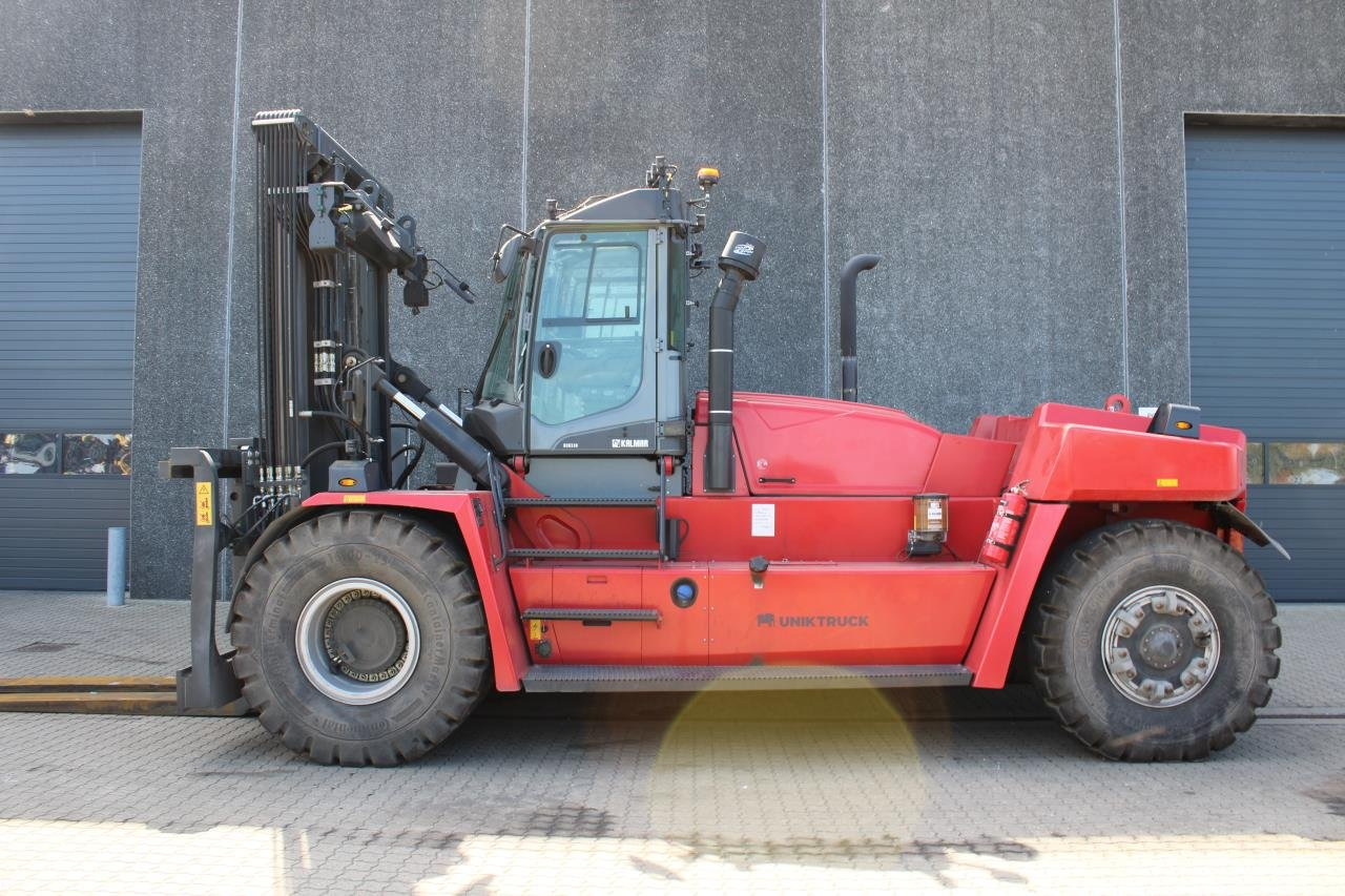 Kalmar DCG330-12 - 디젤 지게차 : 사진 1 Kalmar DCG330-12 - 디젤 지게차 : 사진 1