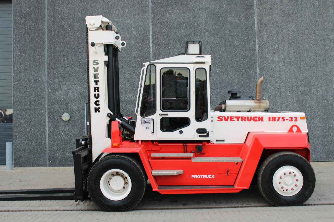 SveTruck 1875-33 - 디젤 지게차 : 사진 1 SveTruck 1875-33 - 디젤 지게차 : 사진 1
