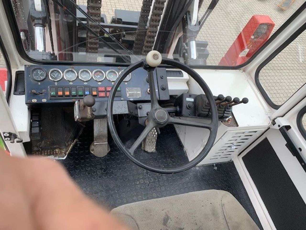 SveTruck 25120-42 - 디젤 지게차 : 사진 4 SveTruck 25120-42 - 디젤 지게차 : 사진 4