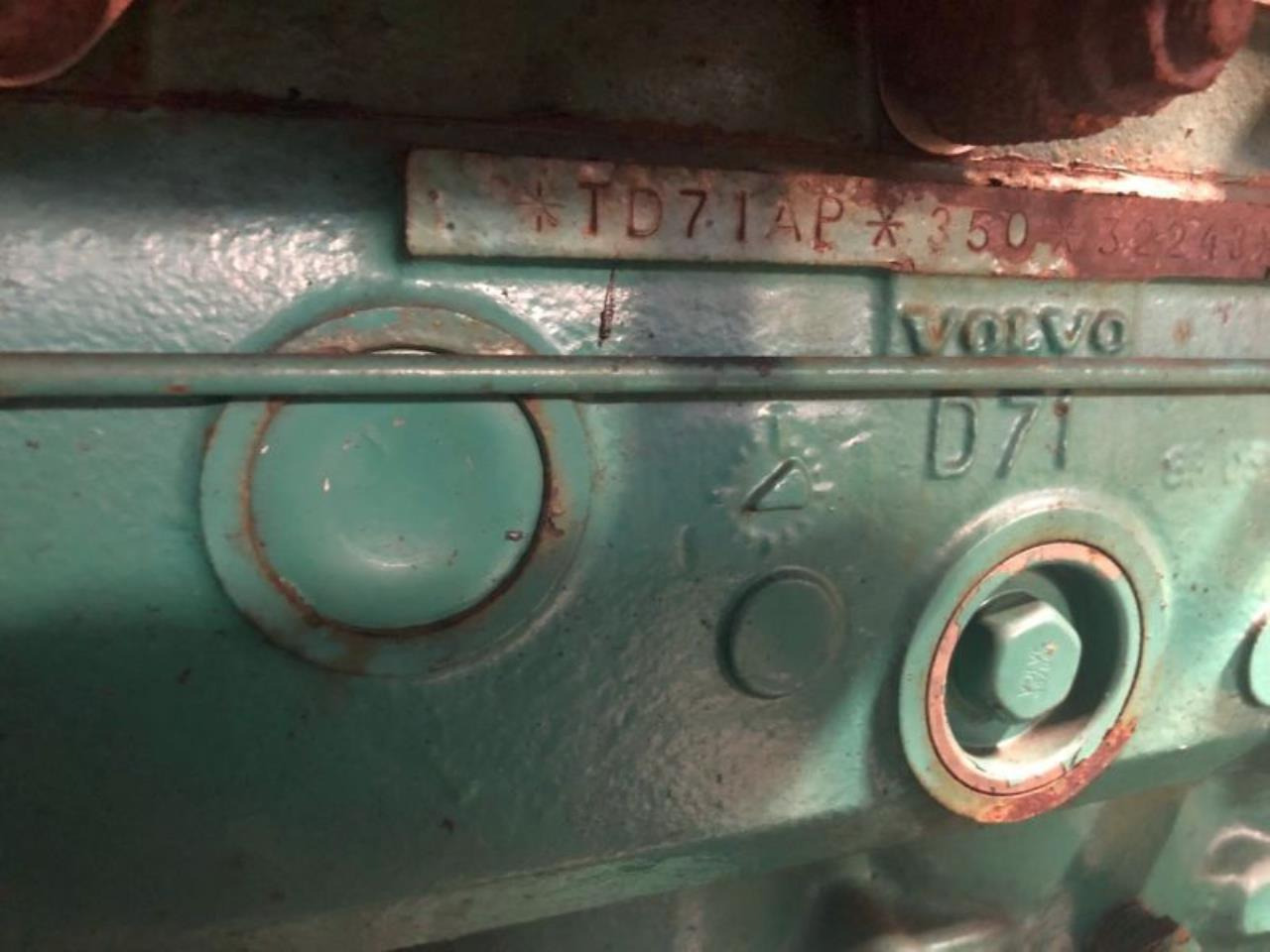 Volvo TD71AP - 엔진 : 사진 3 Volvo TD71AP - 엔진 : 사진 3