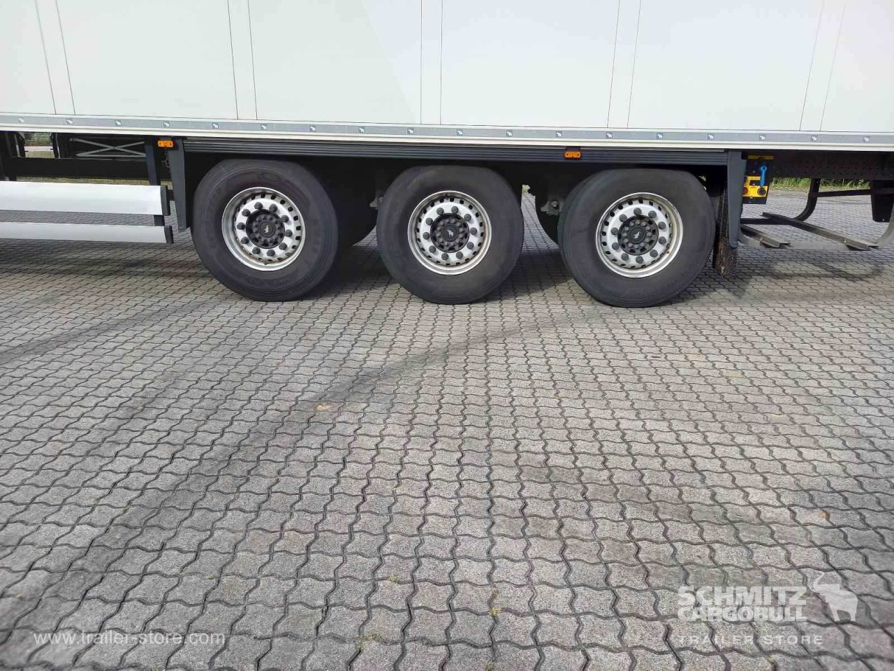 SCHMITZ Auflieger Tiefkühler Standard Double deck - 등온 세미 트레일러 : 사진 2 SCHMITZ Auflieger Tiefkühler Standard Double deck - 등온 세미 트레일러 : 사진 2