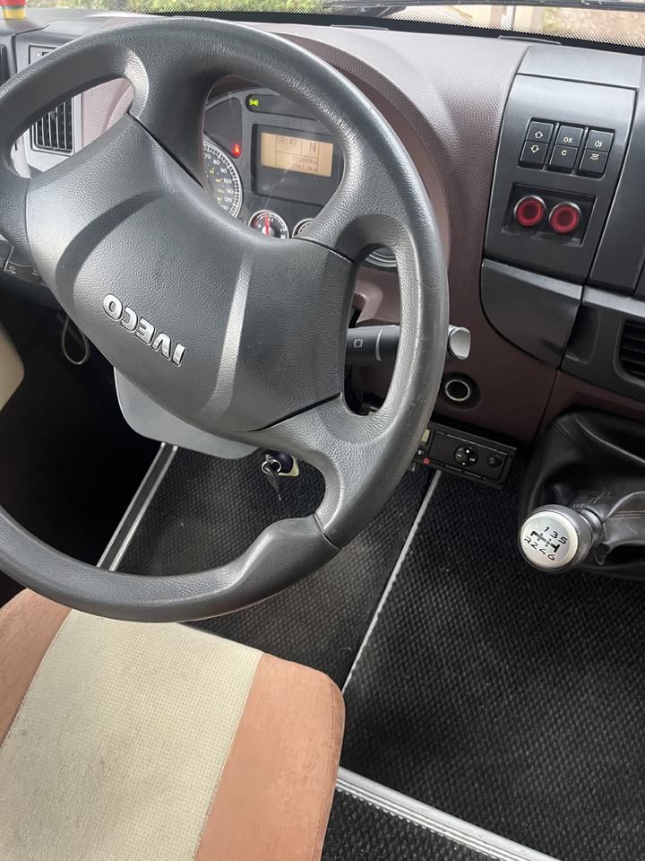 IVECO euro 5 100 Calipso New Car - 소형 버스, 승합차 : 사진 5 IVECO euro 5 100 Calipso New Car - 소형 버스, 승합차 : 사진 5