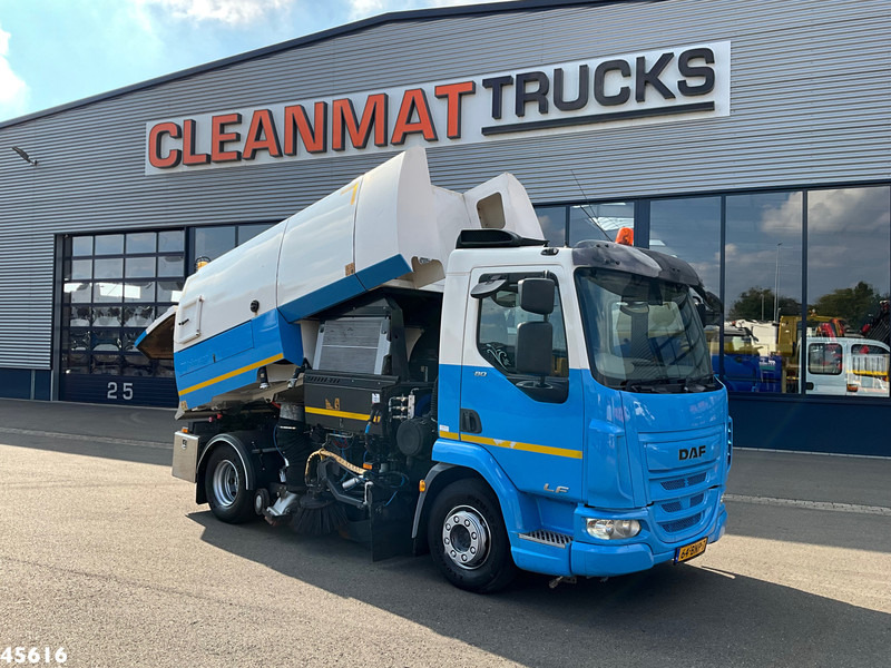 DAF FA LF 180 Euro 6 Johnston VS502 Just 138.807 km! - 거리 청소 차량 : 사진 1 DAF FA LF 180 Euro 6 Johnston VS502 Just 138.807 km! - 거리 청소 차량 : 사진 1