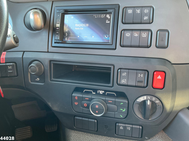 리스 DAF FAN CF 340 Euro 6 HMF 18 Tonmeter laadkraan met lier Just 45.802 km! DAF FAN CF 340 Euro 6 HMF 18 Tonmeter laadkraan met lier Just 45.802 km! : 사진 17