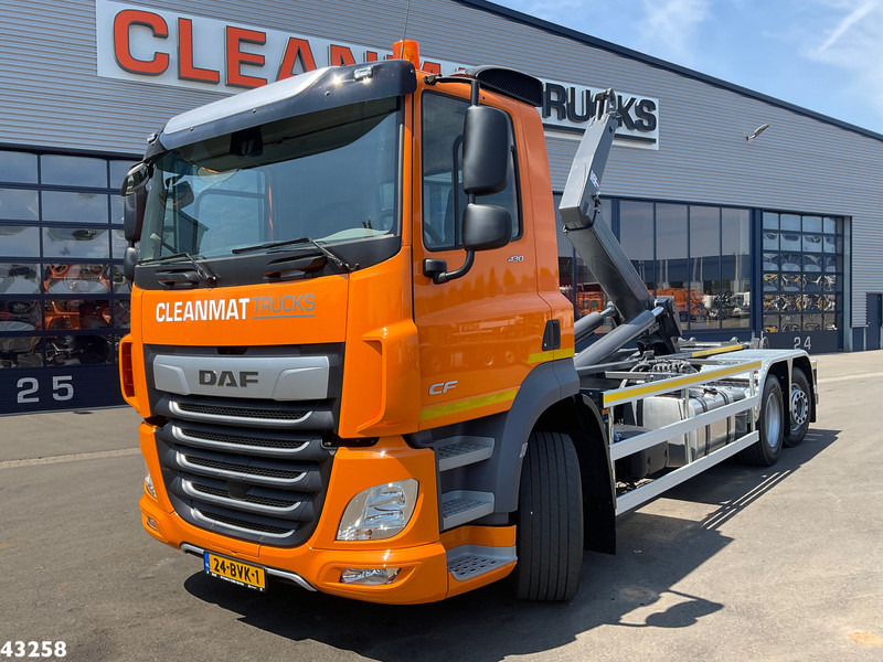 DAF FAN CF 430 VDL 21 Ton haakarmsysteem - 후크 리프트 트럭 : 사진 1 DAF FAN CF 430 VDL 21 Ton haakarmsysteem - 후크 리프트 트럭 : 사진 1