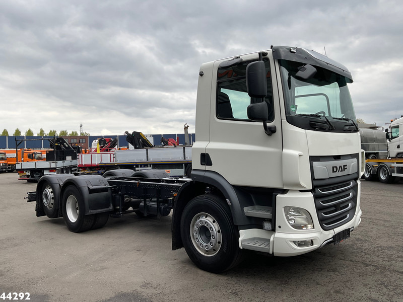 DAF FAN CF 450 Euro 6 Chassis Cabine - 캡 새시 트럭 : 사진 5 DAF FAN CF 450 Euro 6 Chassis Cabine - 캡 새시 트럭 : 사진 5