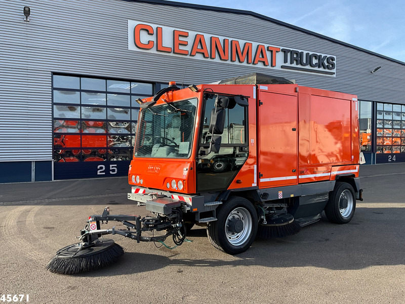 Dulevo 5020 Euro 6 with 3-rd brush - 거리 청소 차량 : 사진 2 Dulevo 5020 Euro 6 with 3-rd brush - 거리 청소 차량 : 사진 2