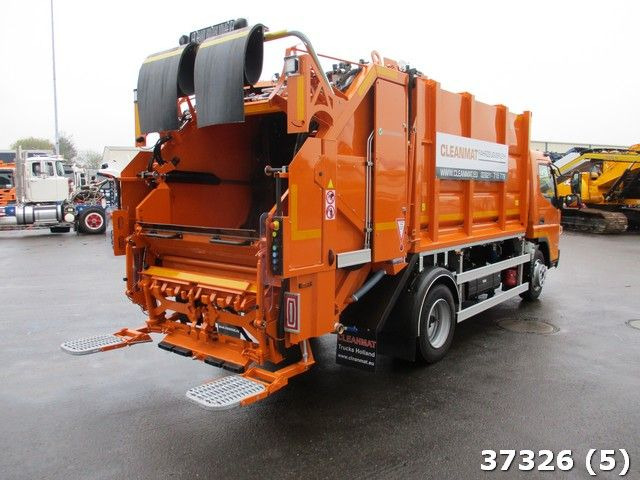 FUSO Canter 9C18 - 쓰레기차 : 사진 4 FUSO Canter 9C18 - 쓰레기차 : 사진 4