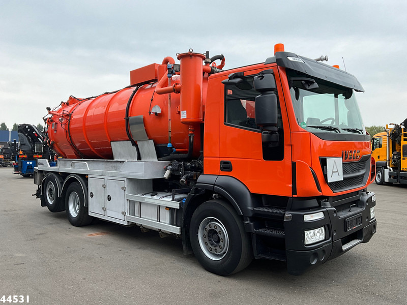Iveco AD260SY/PS Euro 6 Kroll 13m³ Saug/Spul aufbau - 진공 흡입 트럭 : 사진 4 Iveco AD260SY/PS Euro 6 Kroll 13m³ Saug/Spul aufbau - 진공 흡입 트럭 : 사진 4