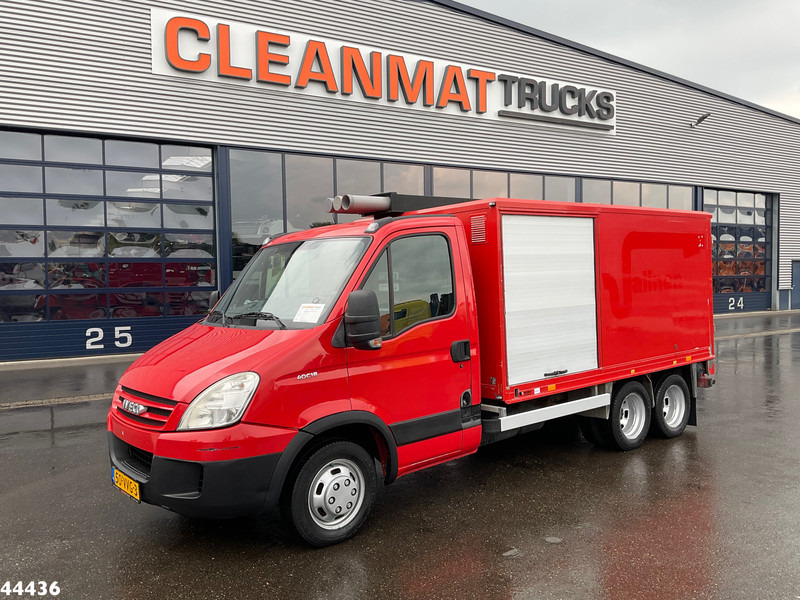 Iveco Daily 40C18 + Veldhuizen oplegger ROM Hogedrukinstallatie - 진공 흡입 트럭 : 사진 2 Iveco Daily 40C18 + Veldhuizen oplegger ROM Hogedrukinstallatie - 진공 흡입 트럭 : 사진 2