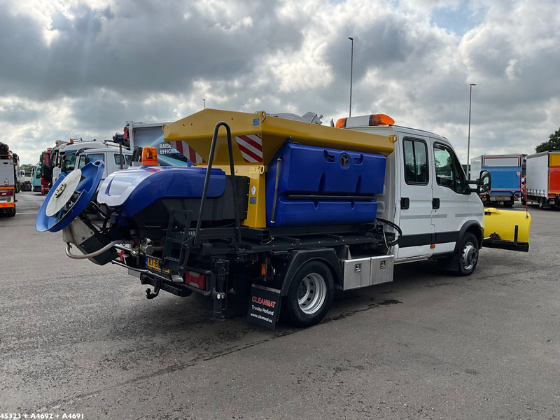 Iveco Daily 70C17 Nido zoutstrooier - 제설차량 : 사진 4 Iveco Daily 70C17 Nido zoutstrooier - 제설차량 : 사진 4