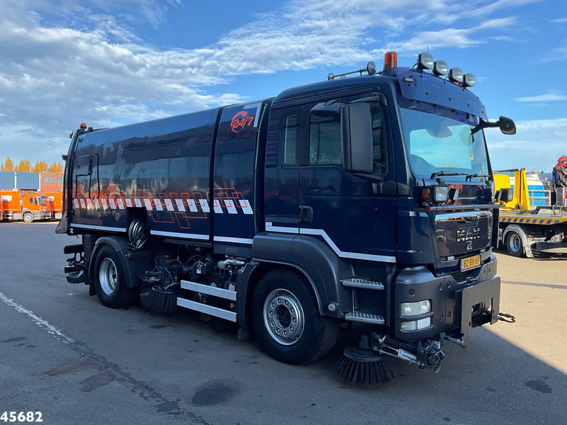 MAN TGS 18.320 Manual Gearbox Brock Wegdekreinger links en rechtsvegend! - 거리 청소 차량 : 사진 3 MAN TGS 18.320 Manual Gearbox Brock Wegdekreinger links en rechtsvegend! - 거리 청소 차량 : 사진 3