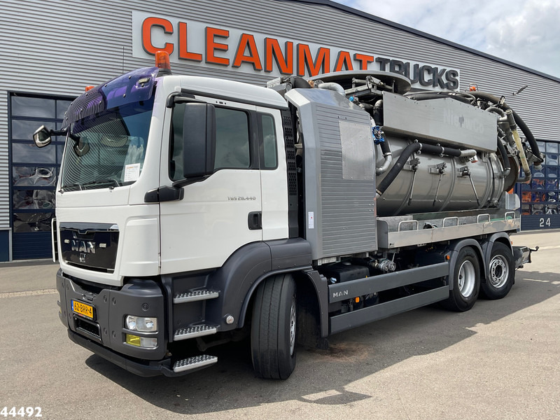 MAN TGS 28.440 FFG Flensburger 12,5m³ Saug/Spul combi Waterrecycling - 진공 흡입 트럭 : 사진 2 MAN TGS 28.440 FFG Flensburger 12,5m³ Saug/Spul combi Waterrecycling - 진공 흡입 트럭 : 사진 2