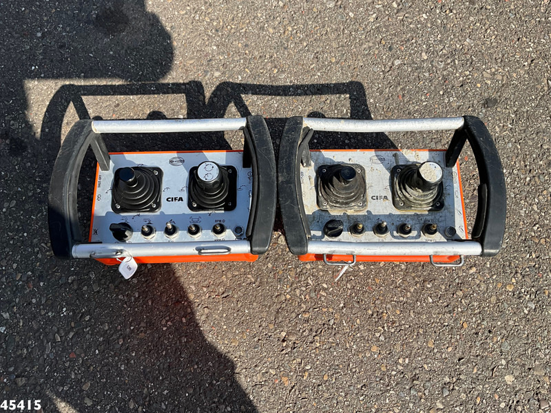 리스 MAN TGS 35.440 Euro 6 10x4 CIFA 12m³ Mixer + CIFA pump Just 200.228 km! MAN TGS 35.440 Euro 6 10x4 CIFA 12m³ Mixer + CIFA pump Just 200.228 km! : 사진 16