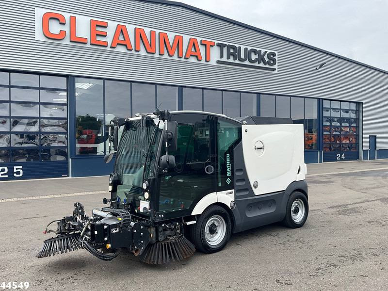 Mathieu MC 210 Azura Flex Euro 6 with 3-rd brush - 거리 청소 차량 : 사진 3 Mathieu MC 210 Azura Flex Euro 6 with 3-rd brush - 거리 청소 차량 : 사진 3