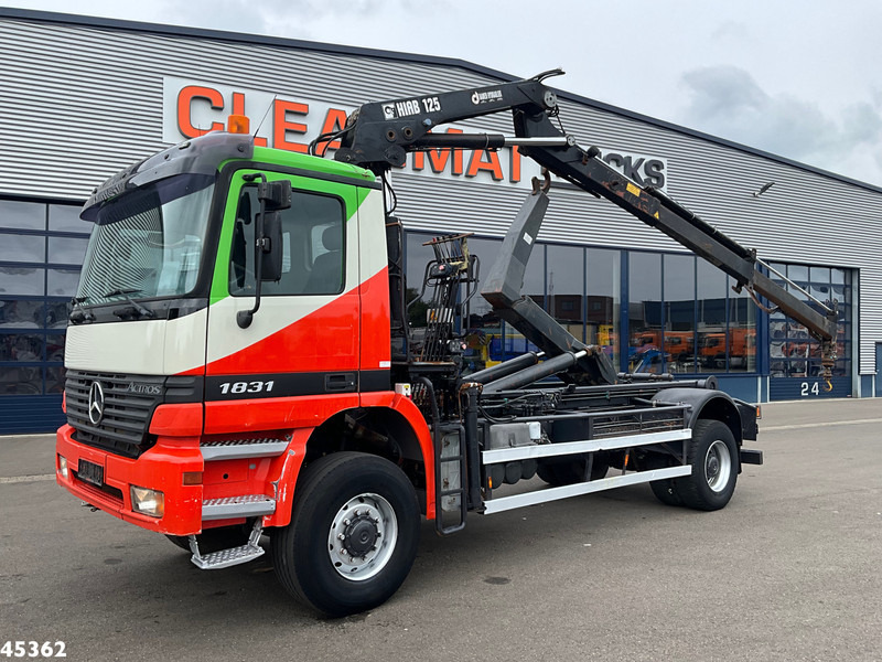 Mercedes-Benz Actros 1931 AK 4x4 Hiab 12 Tonmeter laadkraan - 후크 리프트 트럭, 크레인 트럭 : 사진 1 Mercedes-Benz Actros 1931 AK 4x4 Hiab 12 Tonmeter laadkraan - 후크 리프트 트럭, 크레인 트럭 : 사진 1