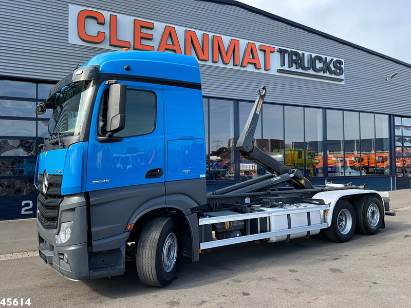 Mercedes-Benz Actros 2545 Euro 6 AJK 25 Tonmeter haakarmsysteem - 후크 리프트 트럭 : 사진 1 Mercedes-Benz Actros 2545 Euro 6 AJK 25 Tonmeter haakarmsysteem - 후크 리프트 트럭 : 사진 1