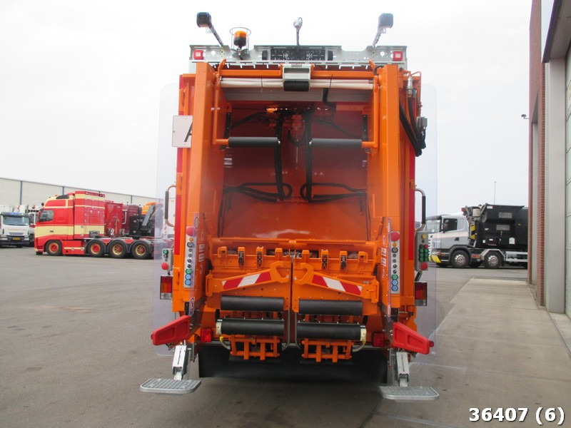 Mercedes-Benz Antos 2533 Zoeller 21,5m3 - 쓰레기차 : 사진 3 Mercedes-Benz Antos 2533 Zoeller 21,5m3 - 쓰레기차 : 사진 3