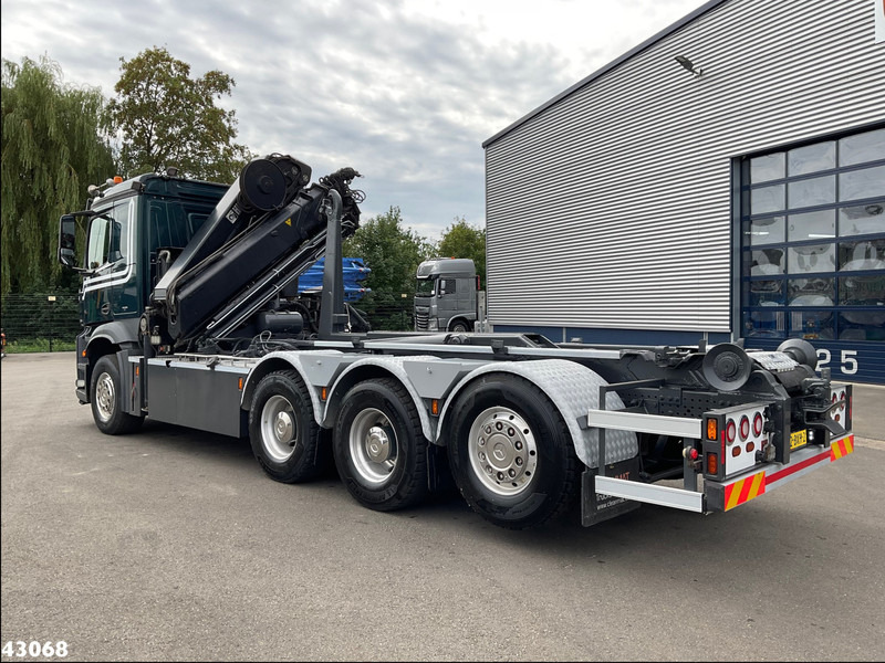 Mercedes-Benz Arocs 3251 8x4 Euro 6 Hiab 28 Tonmeter laadkraan - 후크 리프트 트럭, 크레인 트럭 : 사진 4 Mercedes-Benz Arocs 3251 8x4 Euro 6 Hiab 28 Tonmeter laadkraan - 후크 리프트 트럭, 크레인 트럭 : 사진 4