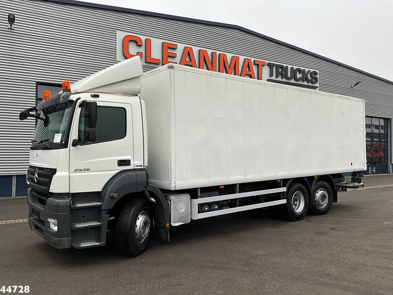 Mercedes-Benz Axor 2636 6x2 Dhollandia laadklep Just 265.901 km! - 박스 트럭 : 사진 2 Mercedes-Benz Axor 2636 6x2 Dhollandia laadklep Just 265.901 km! - 박스 트럭 : 사진 2