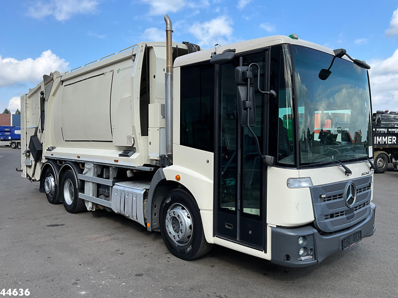 Mercedes-Benz Econic 2630 Euro 6 Norba MF 300 18m³ 2 compartimenten - 쓰레기차 : 사진 4 Mercedes-Benz Econic 2630 Euro 6 Norba MF 300 18m³ 2 compartimenten - 쓰레기차 : 사진 4