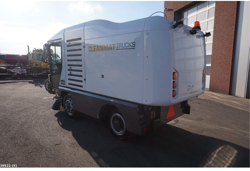 Ravo 540 CD with 3-rd brush - 거리 청소 차량 : 사진 2 Ravo 540 CD with 3-rd brush - 거리 청소 차량 : 사진 2