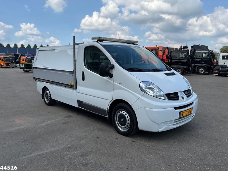 Renault Trafic 2.0 dCi Veeg-vuil kipper - 쓰레기차 : 사진 5 Renault Trafic 2.0 dCi Veeg-vuil kipper - 쓰레기차 : 사진 5