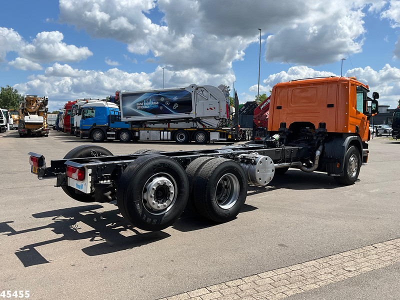Scania P 280 6x2 Chassis Cabine with PTO Just 218.646 km! - 캡 새시 트럭 : 사진 4 Scania P 280 6x2 Chassis Cabine with PTO Just 218.646 km! - 캡 새시 트럭 : 사진 4