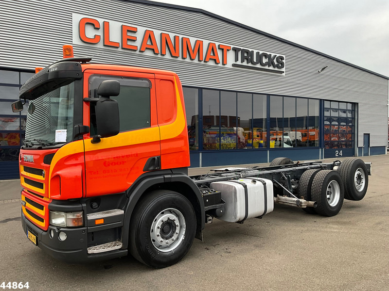 Scania P 280 Chassis cabine with PTO - 캡 새시 트럭 : 사진 2 Scania P 280 Chassis cabine with PTO - 캡 새시 트럭 : 사진 2
