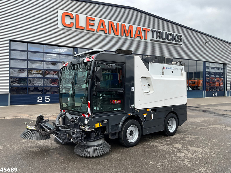 Schmidt Cleango Compact 500 Euro 6 with 3-rd brush Just 4.260 km! - 거리 청소 차량 : 사진 3 Schmidt Cleango Compact 500 Euro 6 with 3-rd brush Just 4.260 km! - 거리 청소 차량 : 사진 3