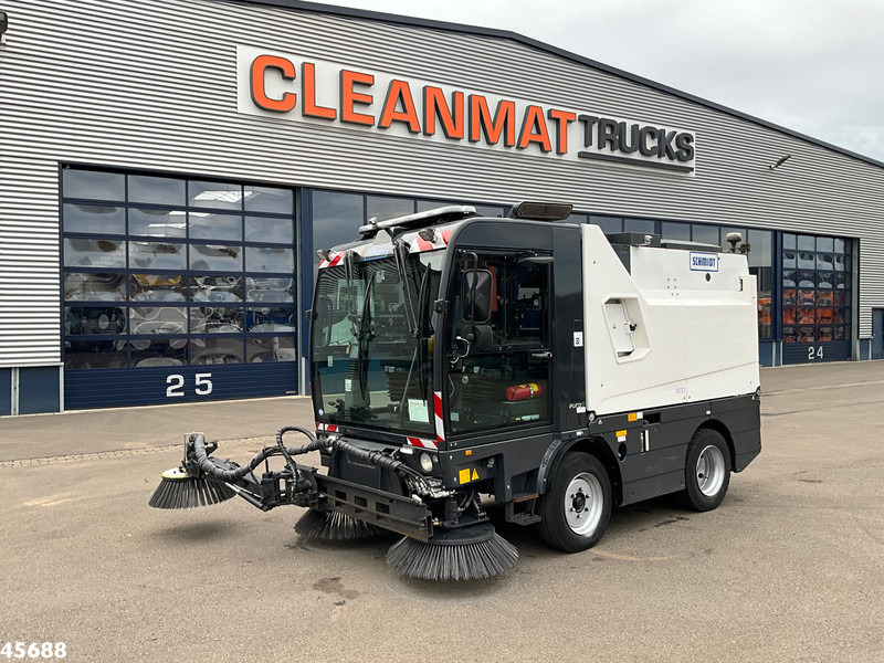 Schmidt Cleango Compact 500 Euro 6 with 3-rd brush Just 41.050 km! - 거리 청소 차량 : 사진 2 Schmidt Cleango Compact 500 Euro 6 with 3-rd brush Just 41.050 km! - 거리 청소 차량 : 사진 2