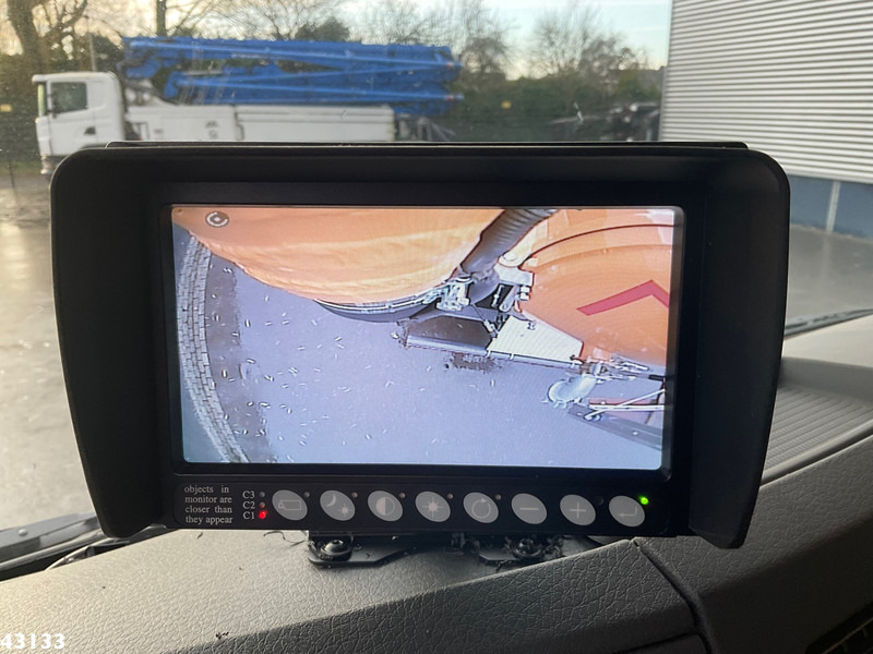 진공 흡입 트럭 Volvo FE 320 DHM 8m³ Kolkenzuiger : 사진 20 진공 흡입 트럭 Volvo FE 320 DHM 8m³ Kolkenzuiger : 사진 20